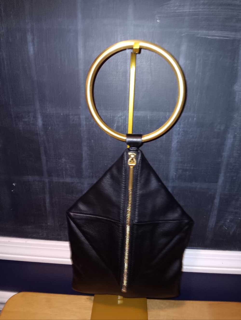 Flynn Leather Blake Ring Handle Bag